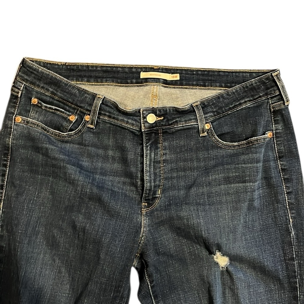 Levi’s Distressed Blue Jeans - Picture 3 of 7
